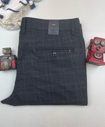 Мужские Брюки Laroucci